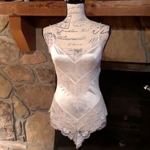 Vintage teddy by Ms. Leslee